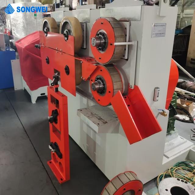Máquina de fabricación de fibra de acero de construcción